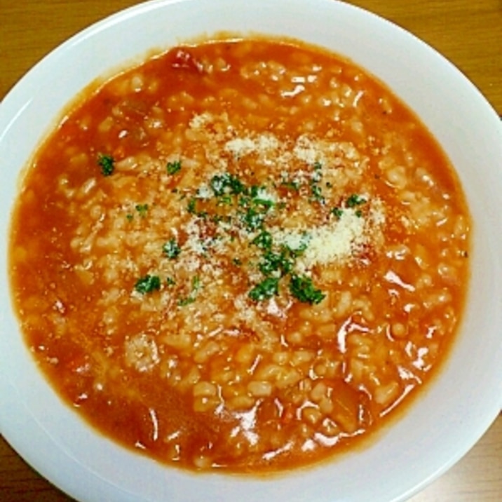 余ったおかゆで簡単!トマトリゾット